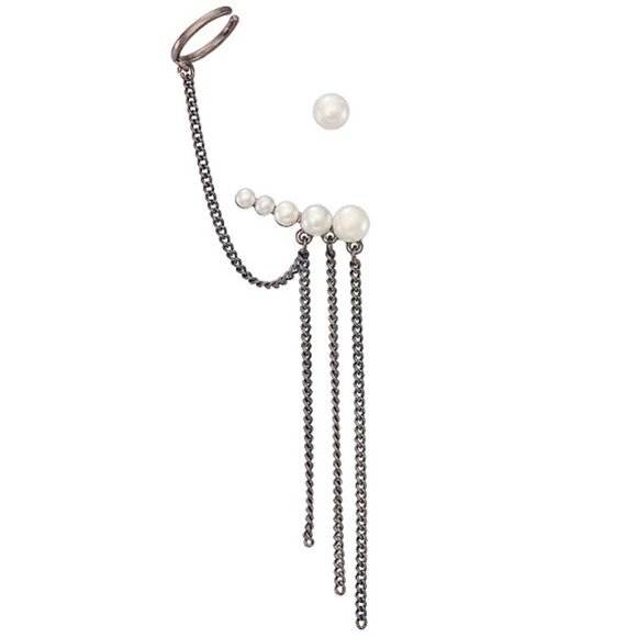 Vera Wang Jewelry - VERA WANG Rocker Chic Gunmetal Chains & Triple Pearls Cuff Mismatch Earrings~NEW